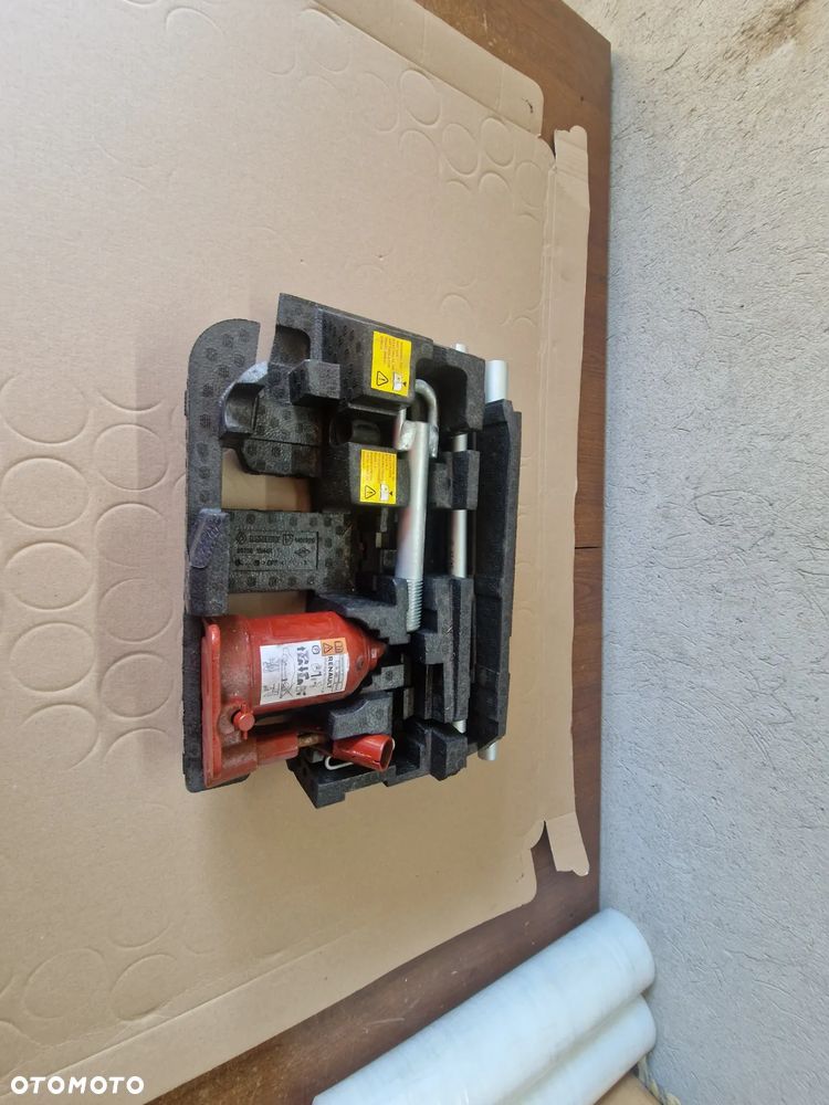 LEWAREK KLUCZ ZESTAW NAPRAWCZY RENAULT MASTER IV - 6