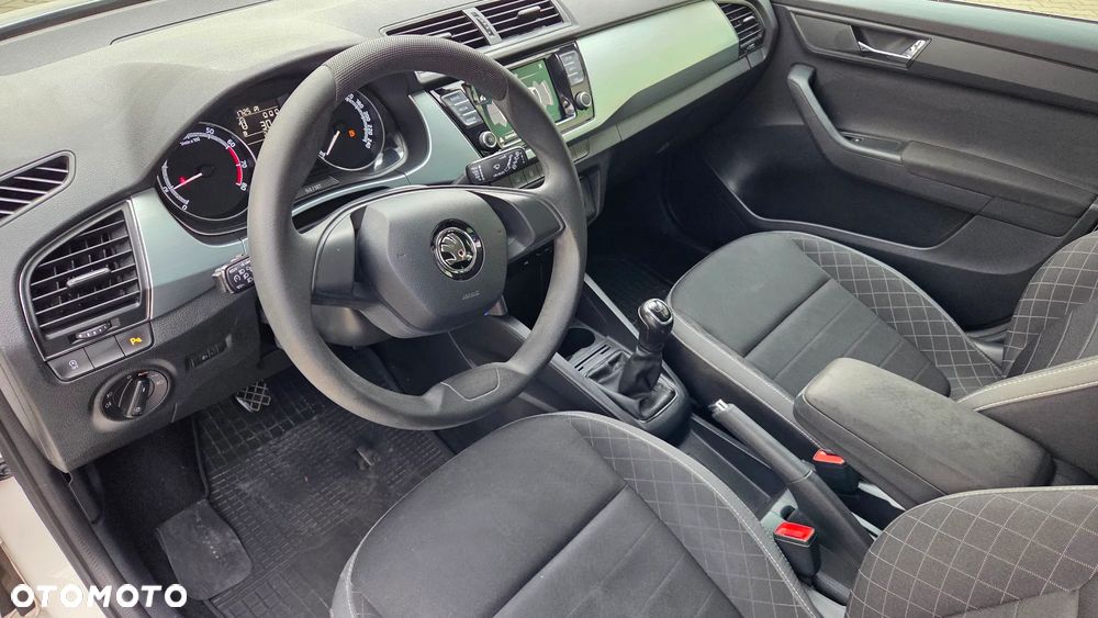 Skoda Fabia 1.0 TSI Ambition - 16
