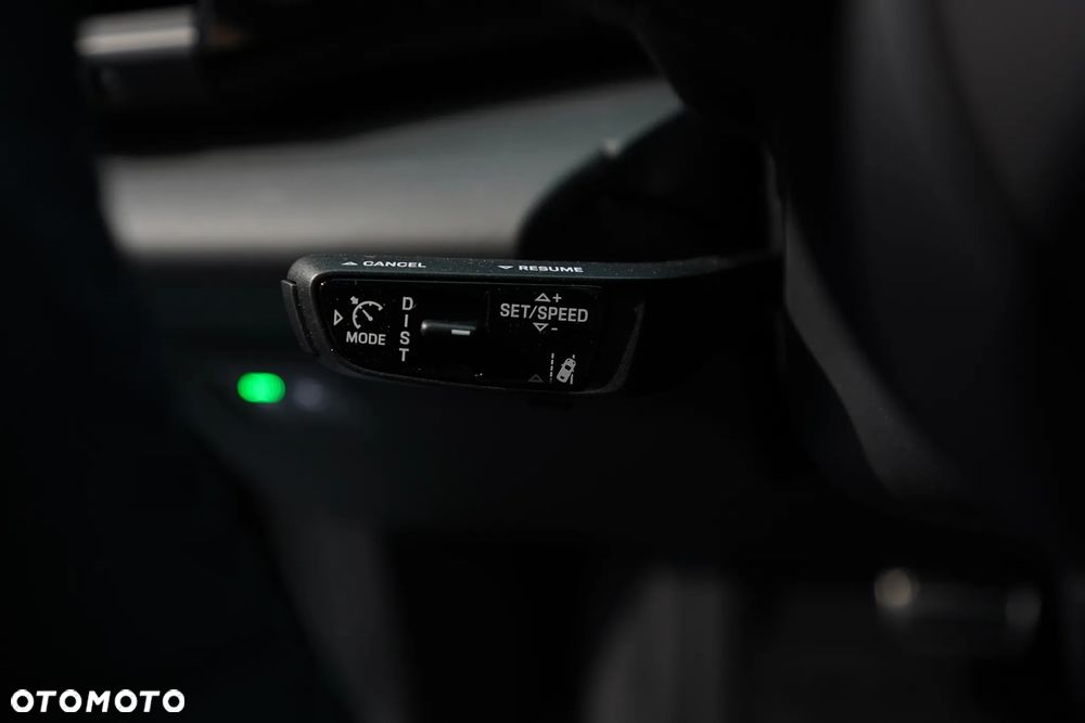 Porsche Macan Turbo 100kWh - 17