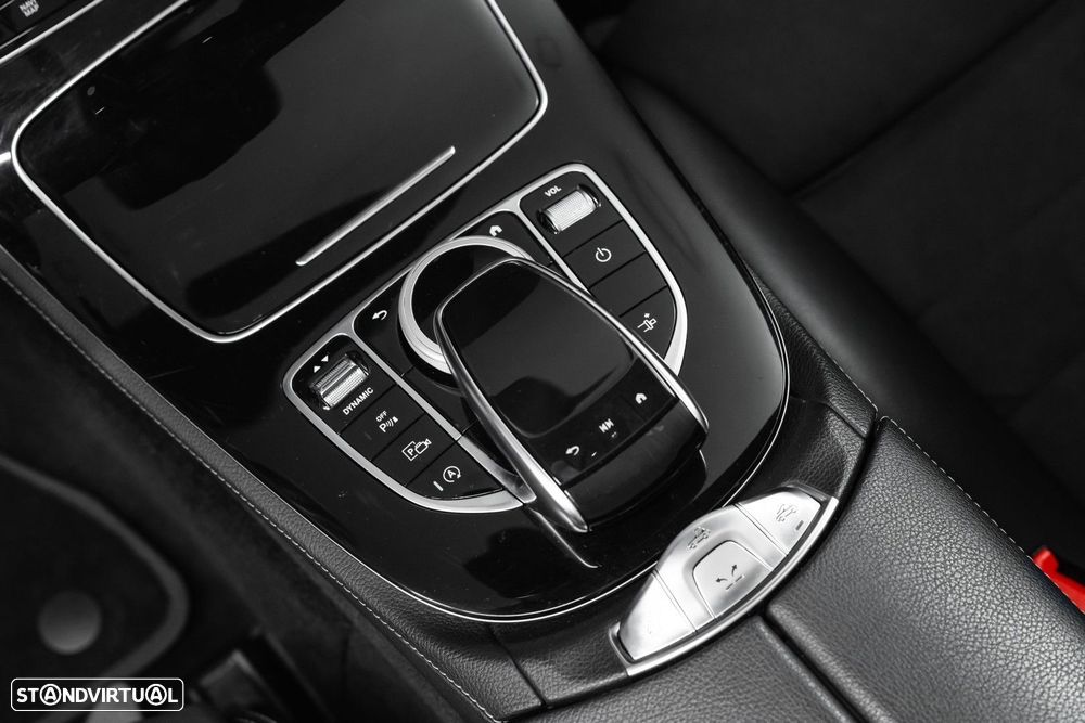 Mercedes-Benz E 220 d AMG Line Aut. - 42
