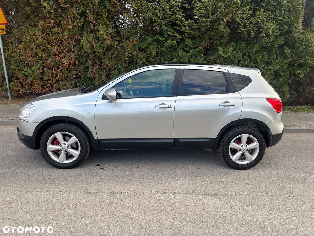 Nissan Qashqai 2.0 dCi DPF acenta - 8