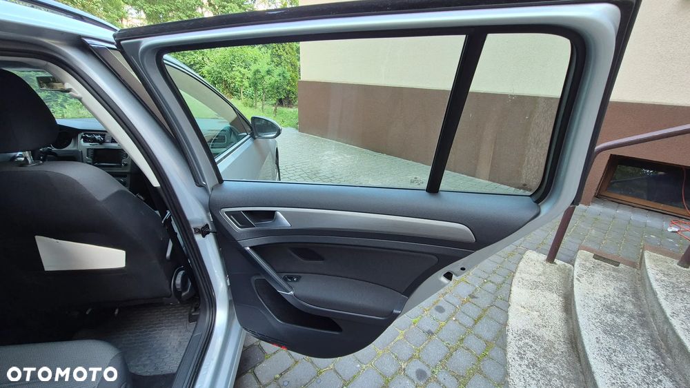 Volkswagen Golf 1.6 TDI BMT Comfortline - 15