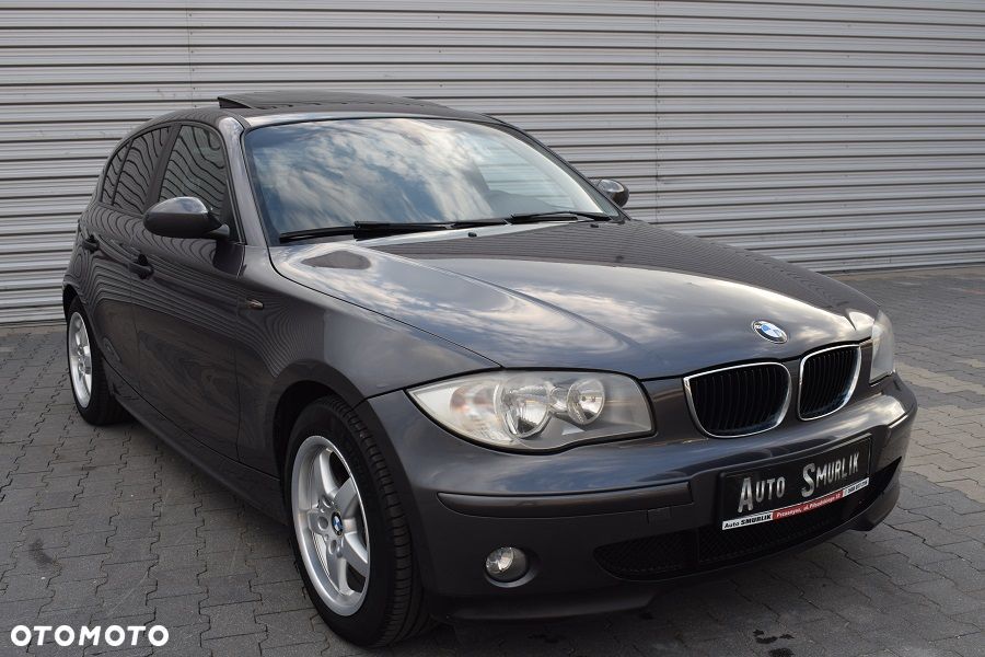 BMW Seria 1 116i - 24