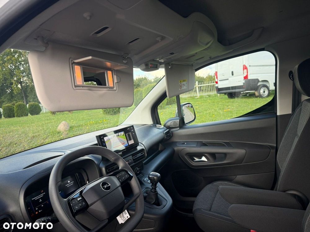 Opel Combo Combo Kombi Edition Plus 1.2 PureTech 110 KM S&S MT6 - 16