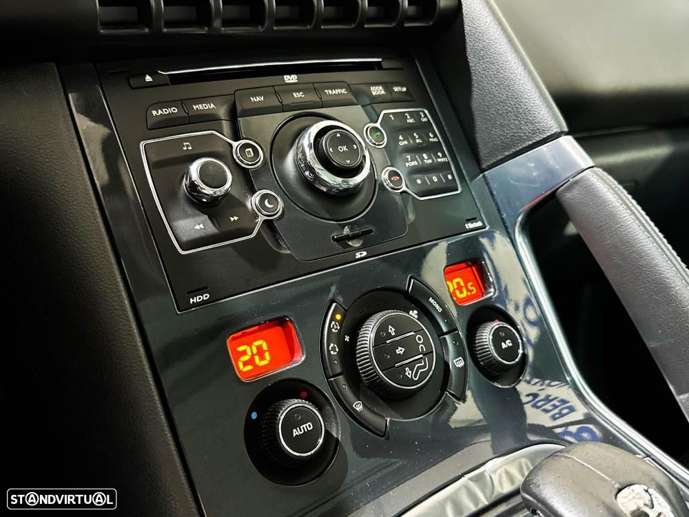Peugeot 3008 2.0 HDi Hybrid4 Limited Edition - 41