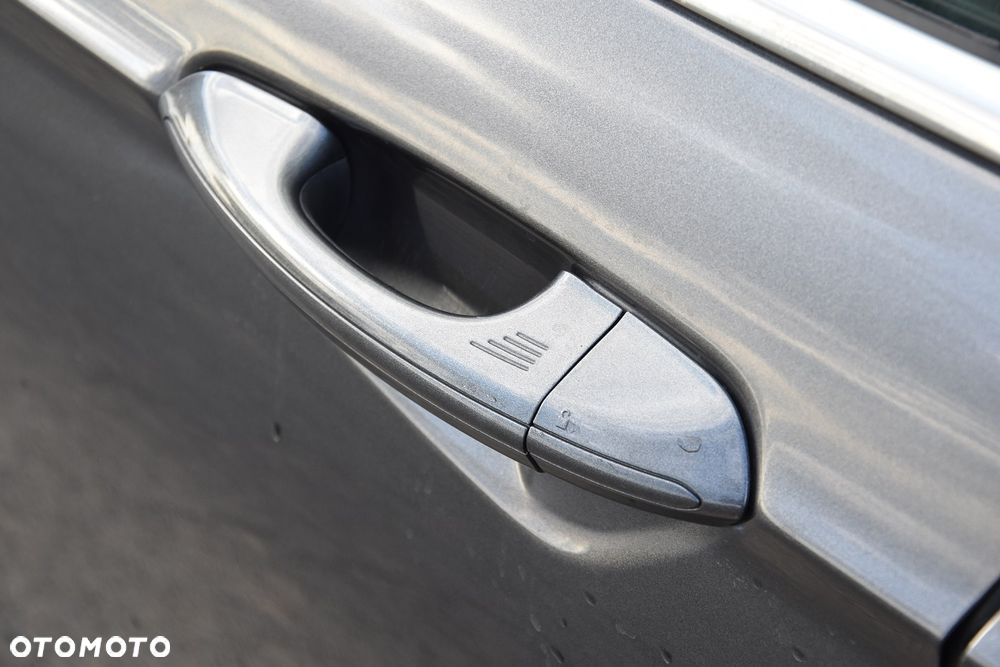 Ford Mondeo 2.0 TDCi STart-Stopp PowerShift-Aut Titanium - 19