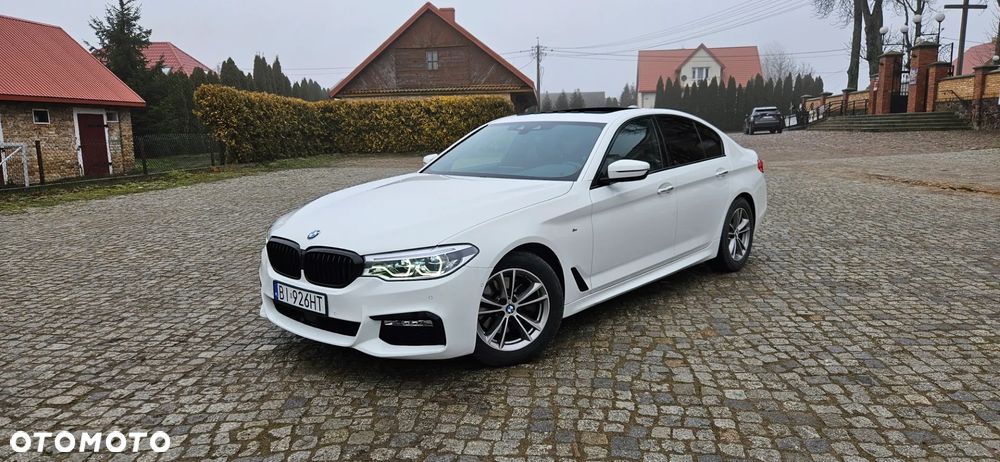 BMW Seria 5 520d xDrive M Sport Edition