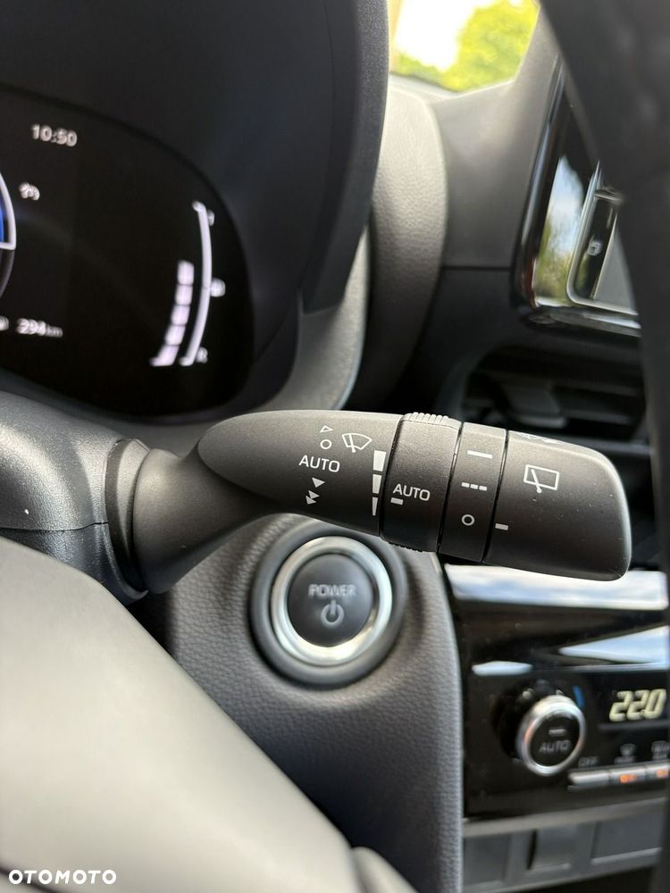 Toyota Yaris Cross - 26