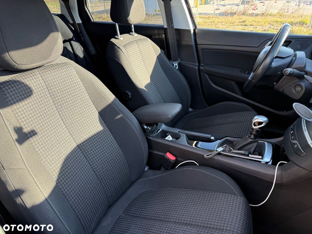 Peugeot 308 1.2 PureTech Allure S&S - 12