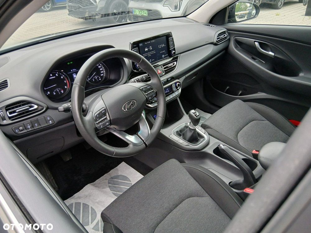 Hyundai i30 1.0 T-GDI Smart - 13