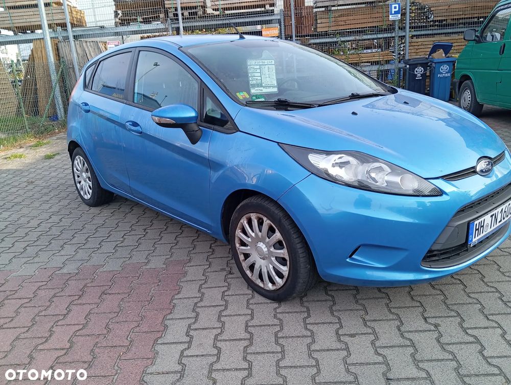 Ford Fiesta 1.4 Champions Edition - 2