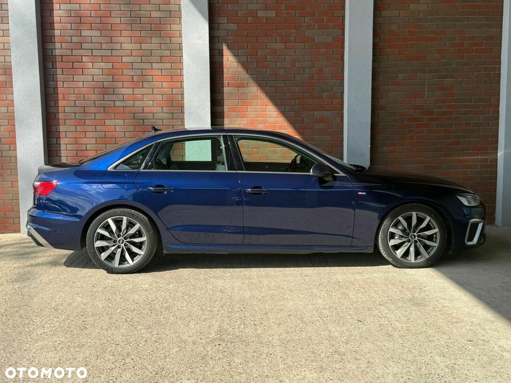 Audi A4 - 8