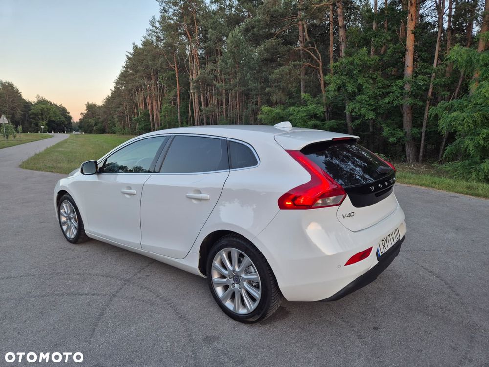 Volvo V40 - 6