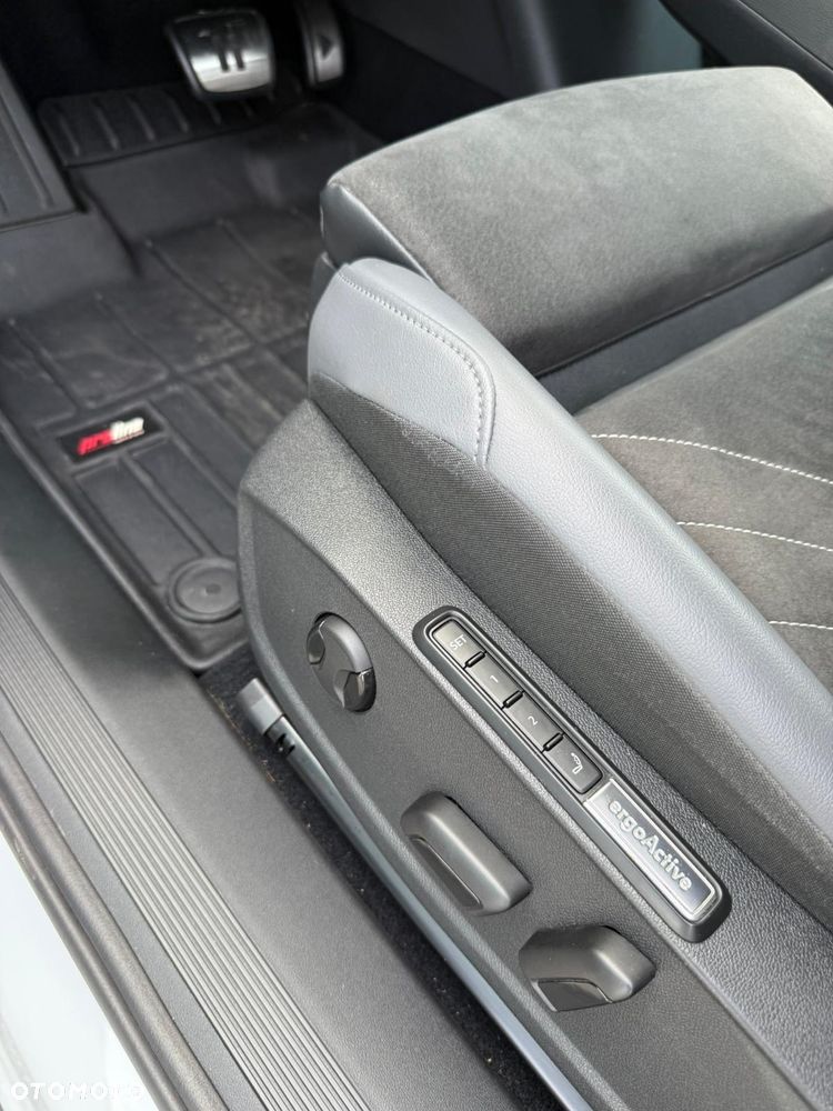 Volkswagen ID.4 77kWh Pro Performance - 24