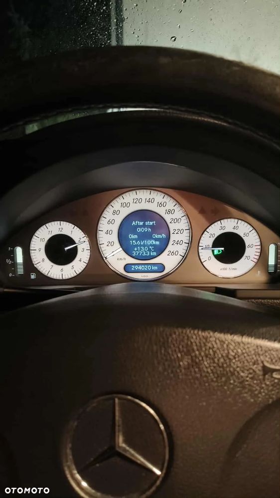 Mercedes-Benz Klasa E 200 Kompressor T Avantgarde - 13