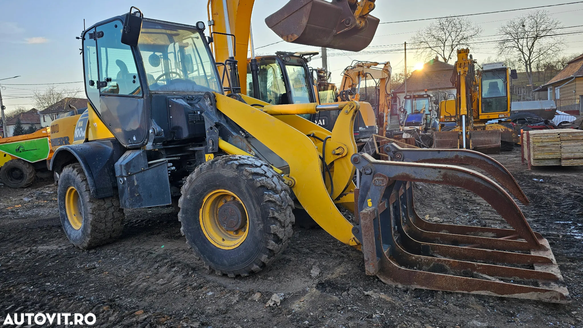 Komatsu WA 100 M Încărcător frontal - 2