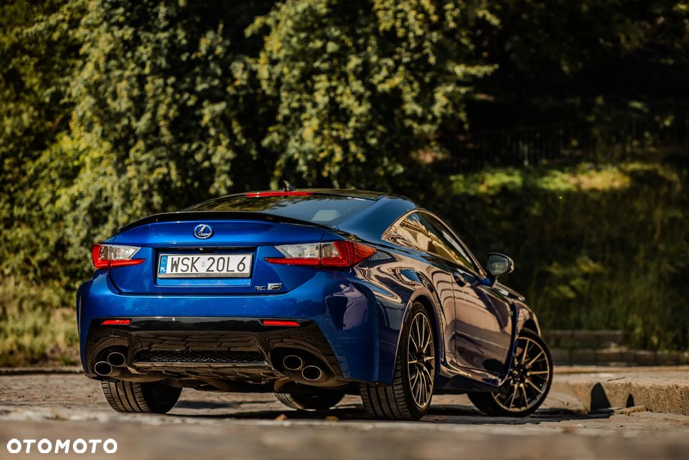 Lexus RC F Carbon - 3
