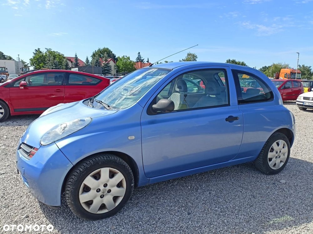 Nissan Micra - 1