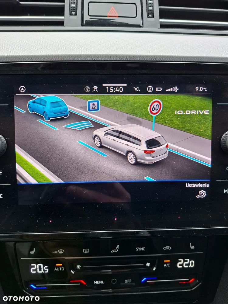 Volkswagen Passat 2.0 TDI EVO Business DSG - 17