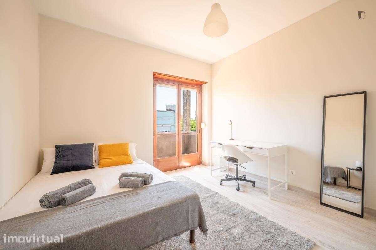 Quarto - localizado em Saldanha Lisbon - Grande imagem: 4/19