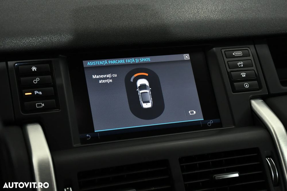 Land Rover Discovery Sport - 18