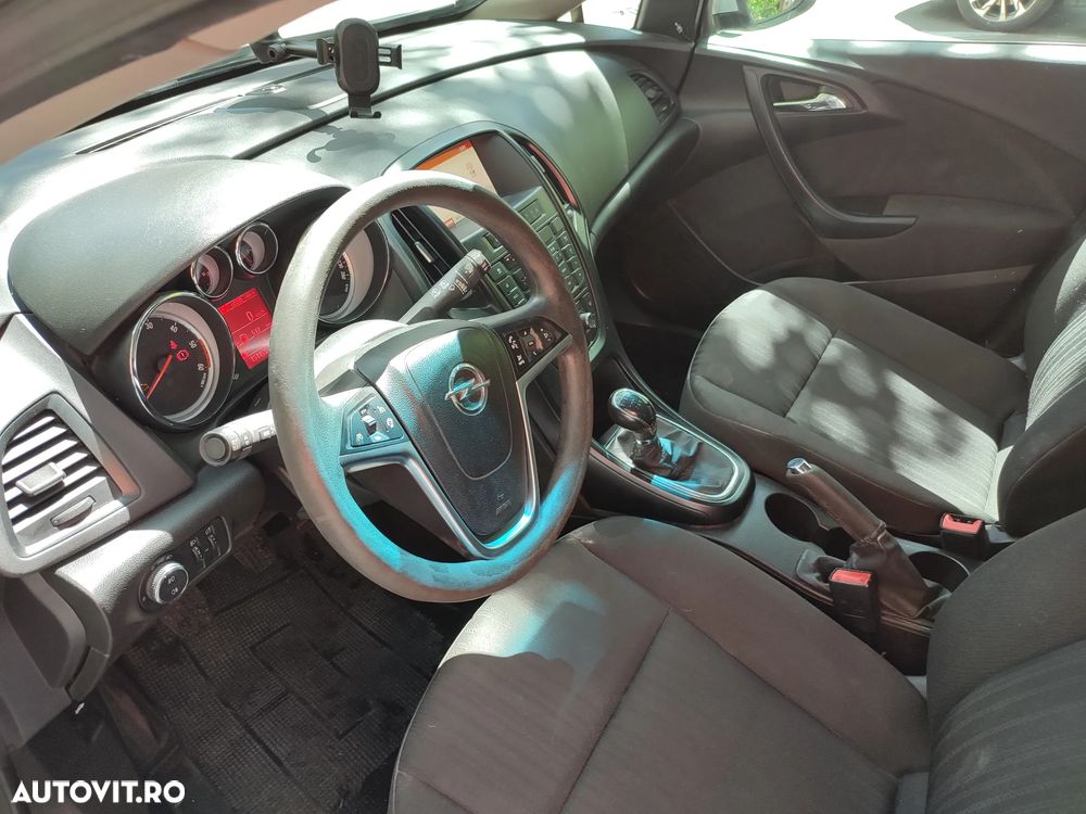 Opel Astra - 4