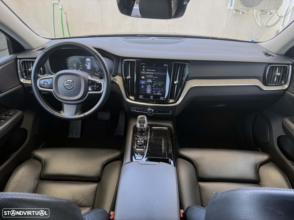 Volvo V60 2.0 T8 AWD TE Inscription - 29