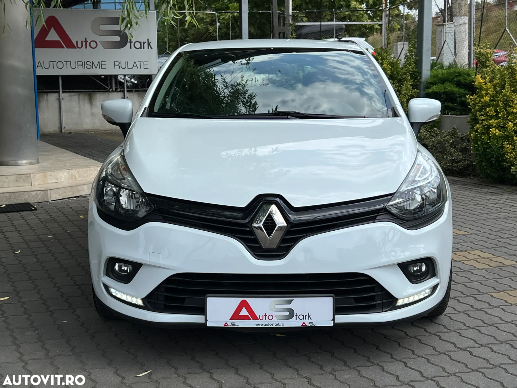 Renault Clio IV TCe Life - 12