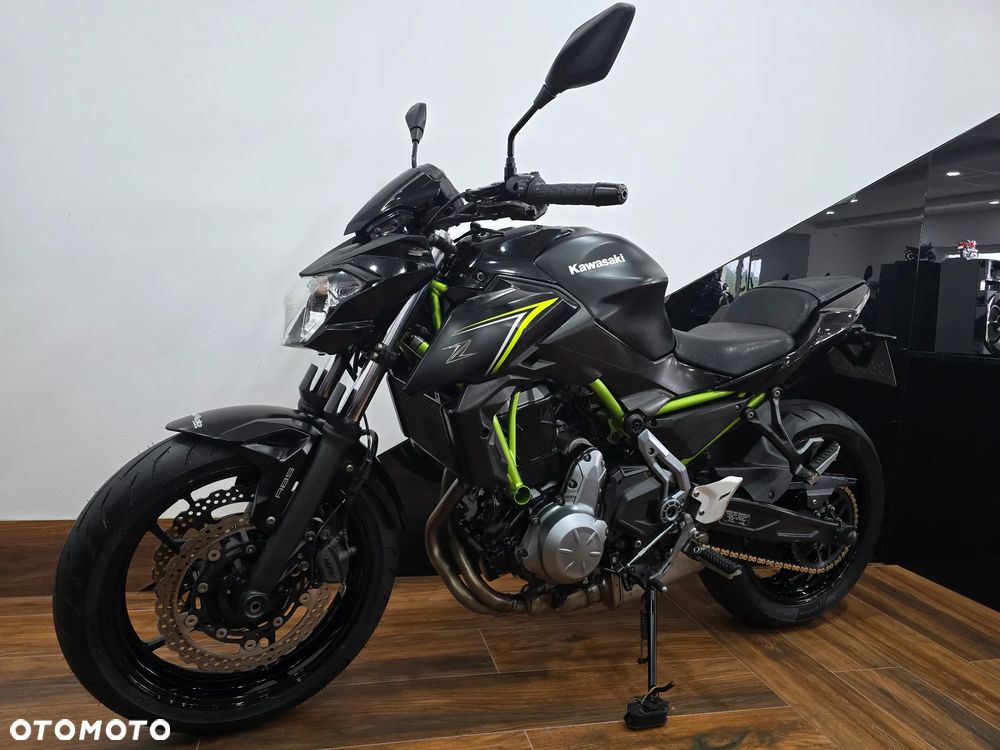 Kawasaki Z 650 - 9