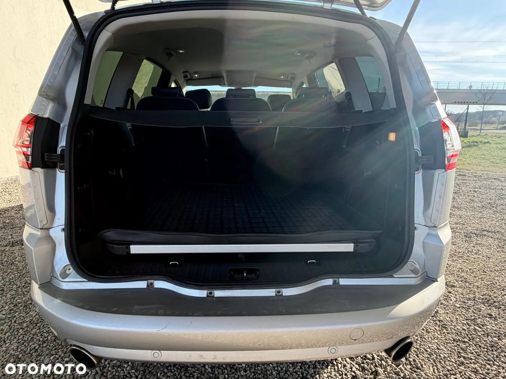 Ford S-Max 2.0 TDCi DPF Titanium - 15