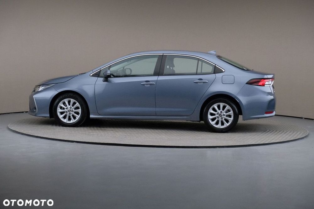 Toyota Corolla - 4