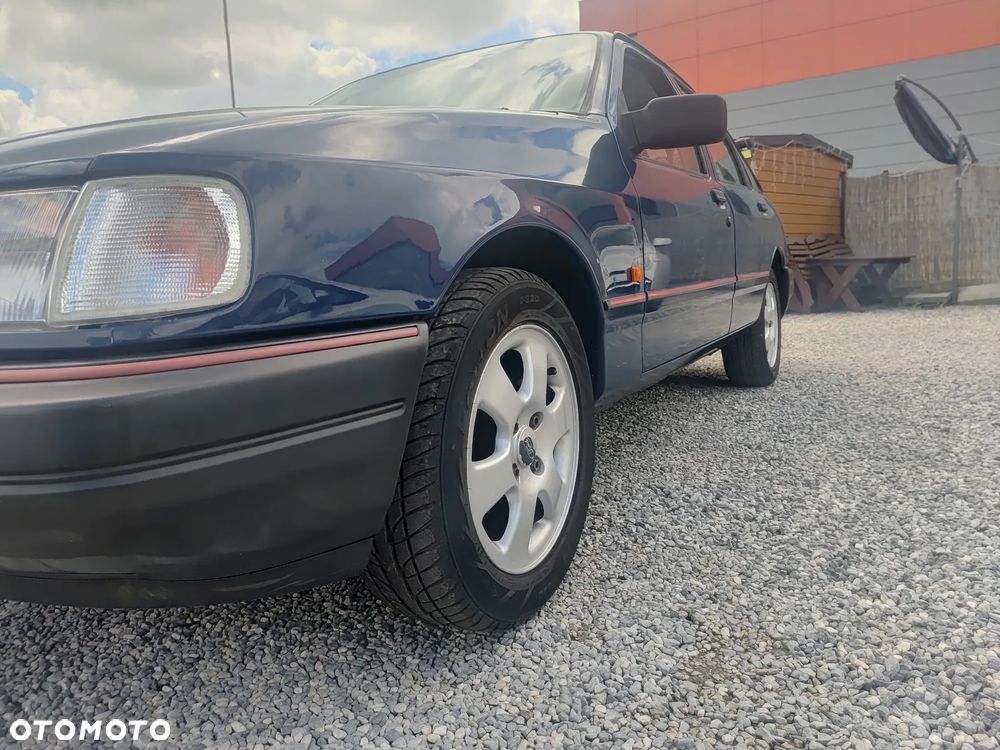 Ford Sierra 1.6 CLX - 24