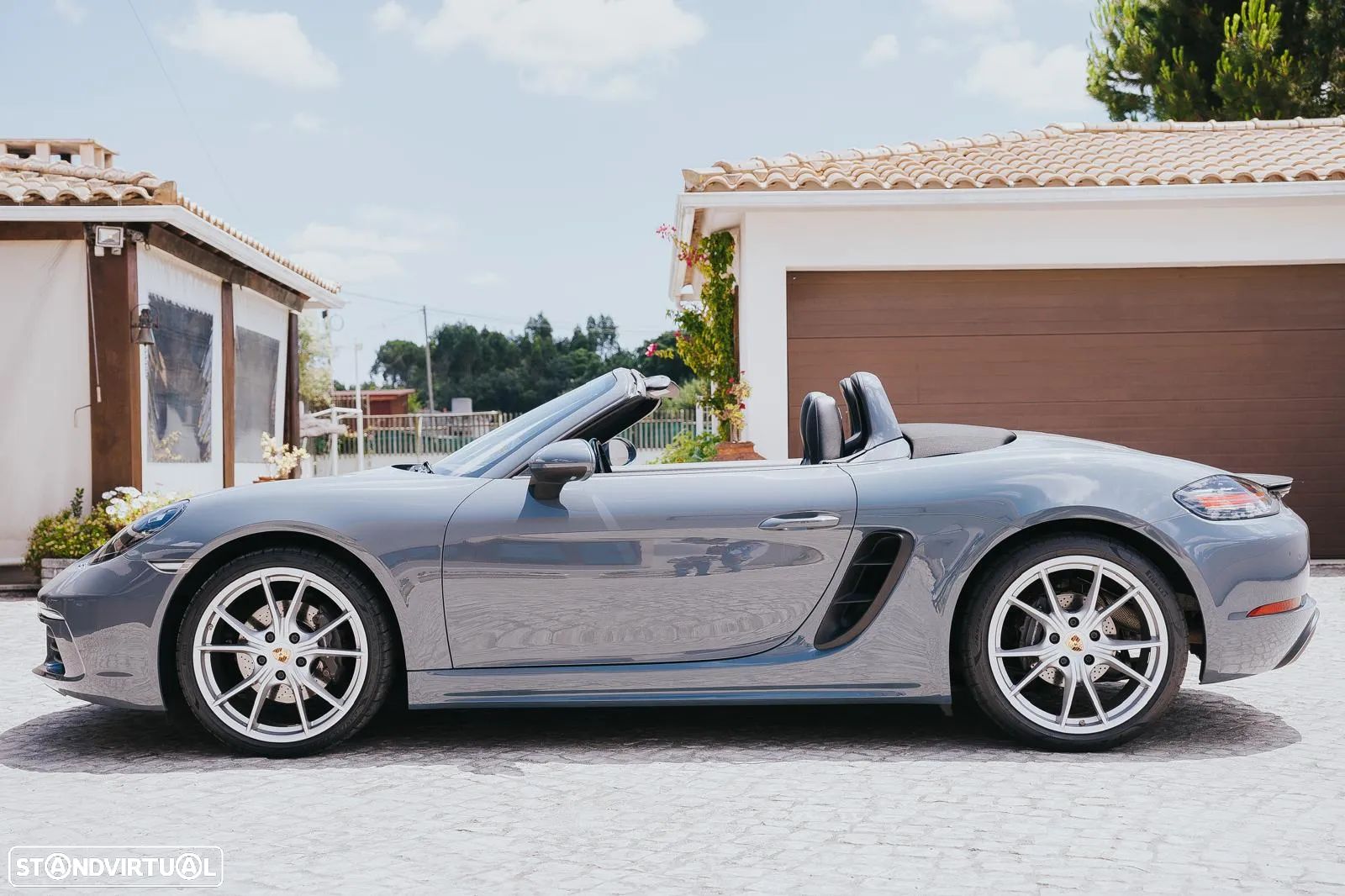 Porsche 718 Boxster - 1