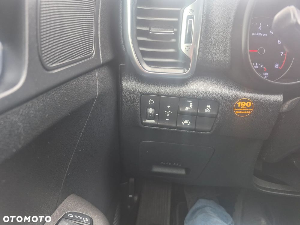 Kia Sportage 1.6 GDI 2WD Vision - 18
