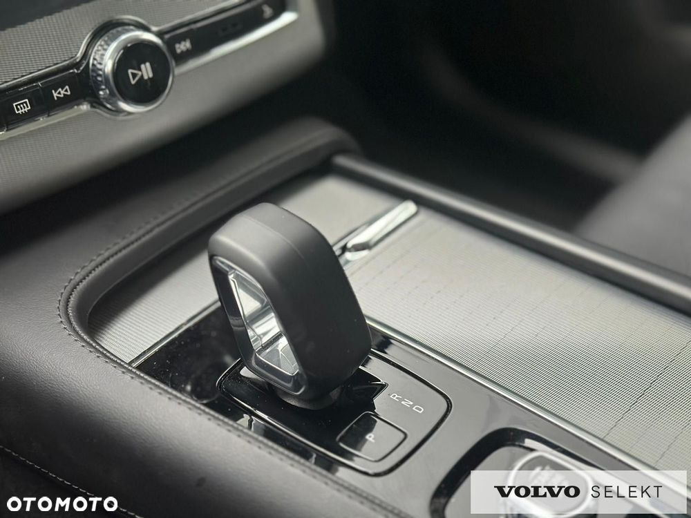 Volvo XC 90 - 24