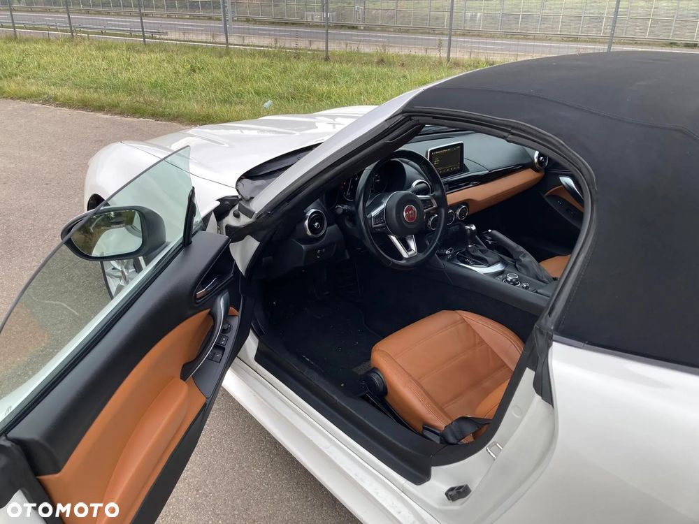 Fiat 124 Spider - 7