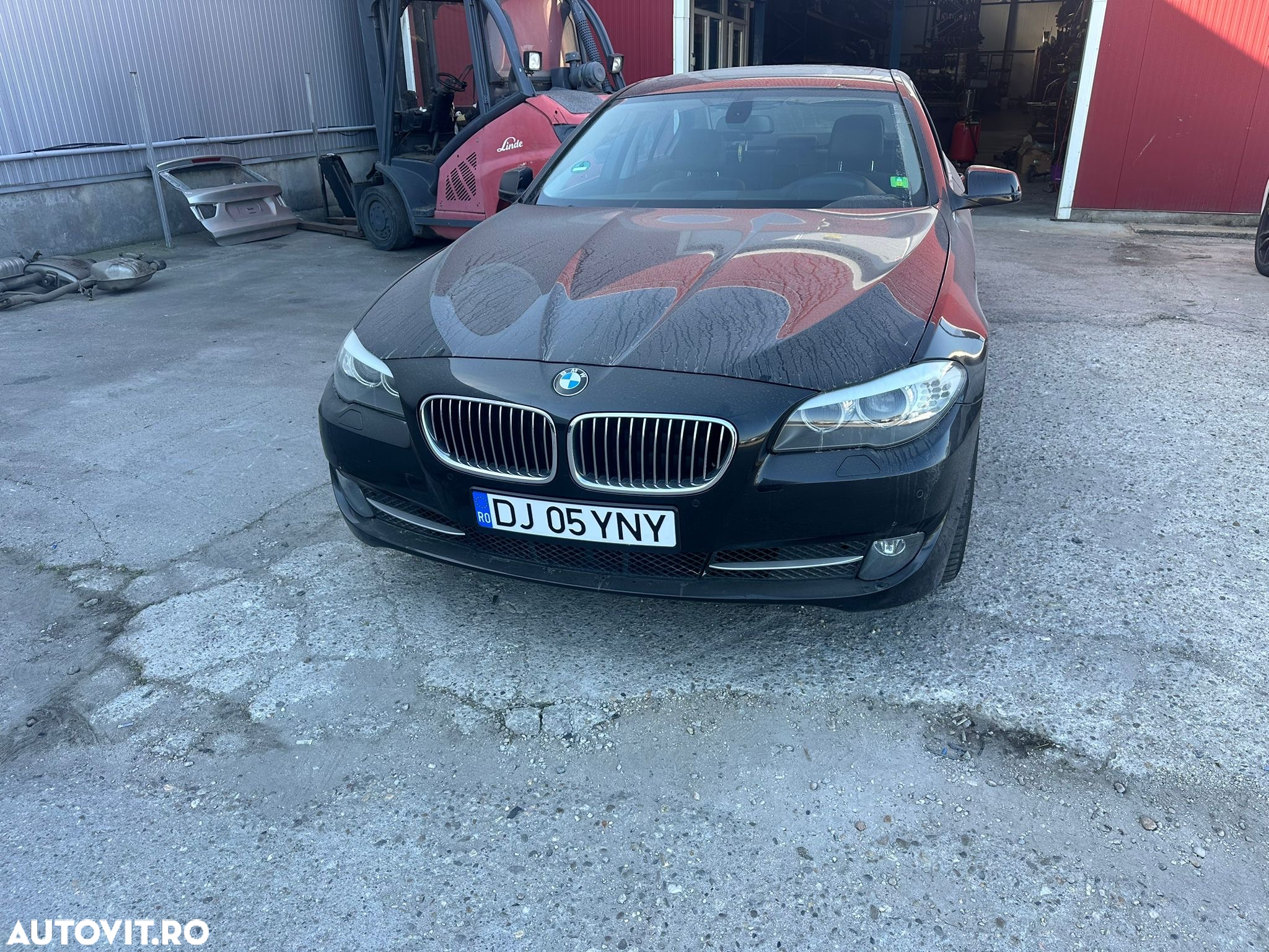 BMW Seria 5 520d Sport-Aut. BluePerformance - 3