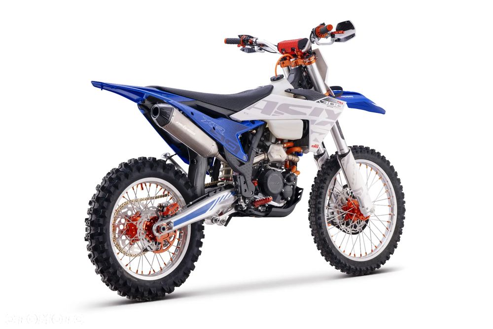 ASIX XR - 26