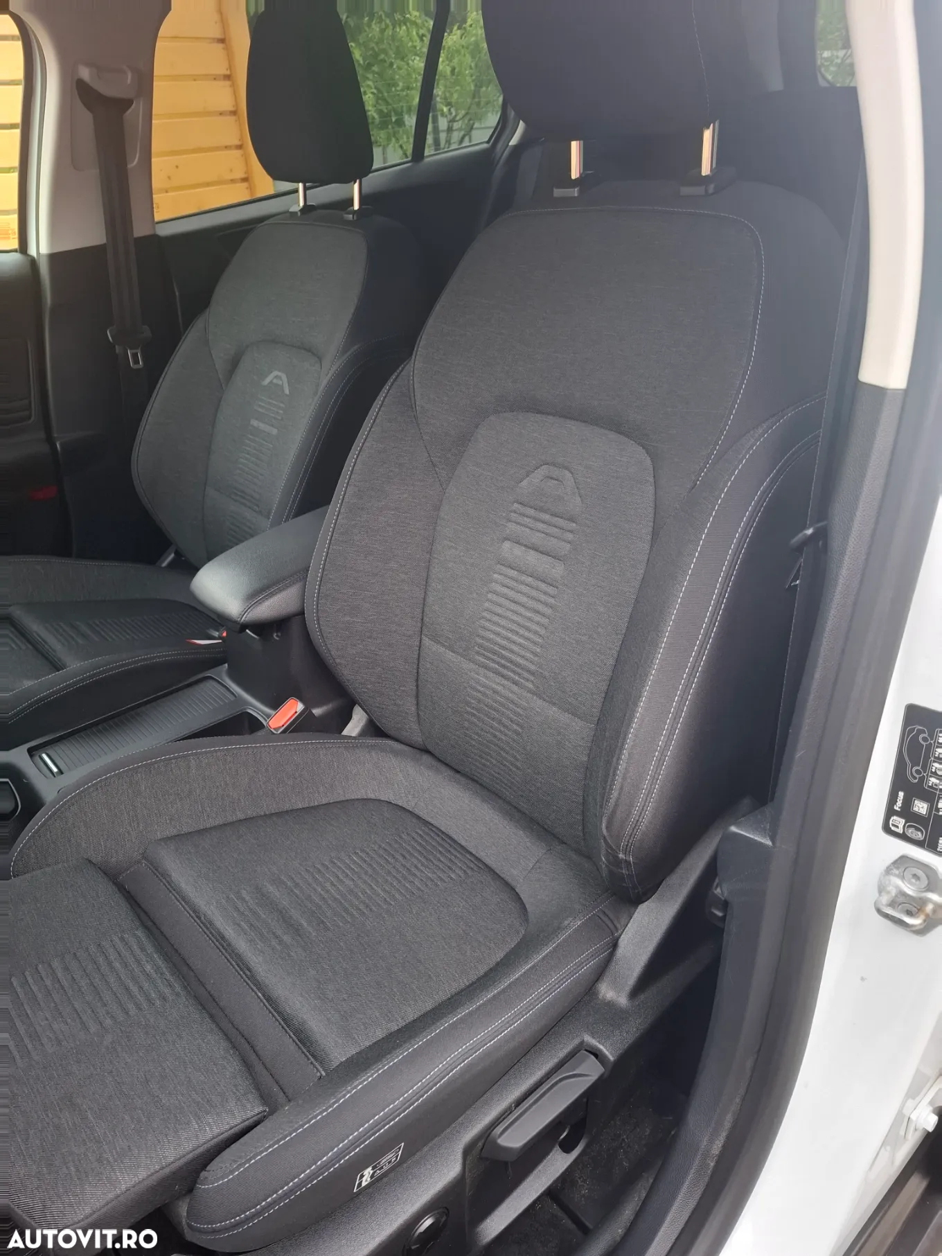 Ford Focus 2.0 EcoBlue Active - 13
