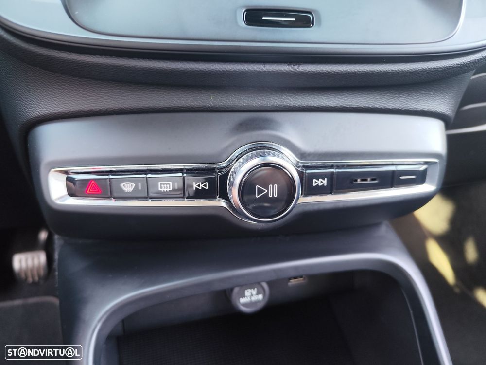 Volvo XC 40 1.5 T2 Momentum - 13