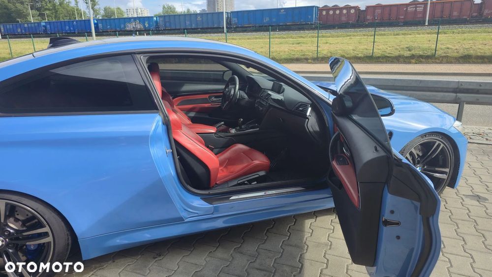 BMW M4 - 12