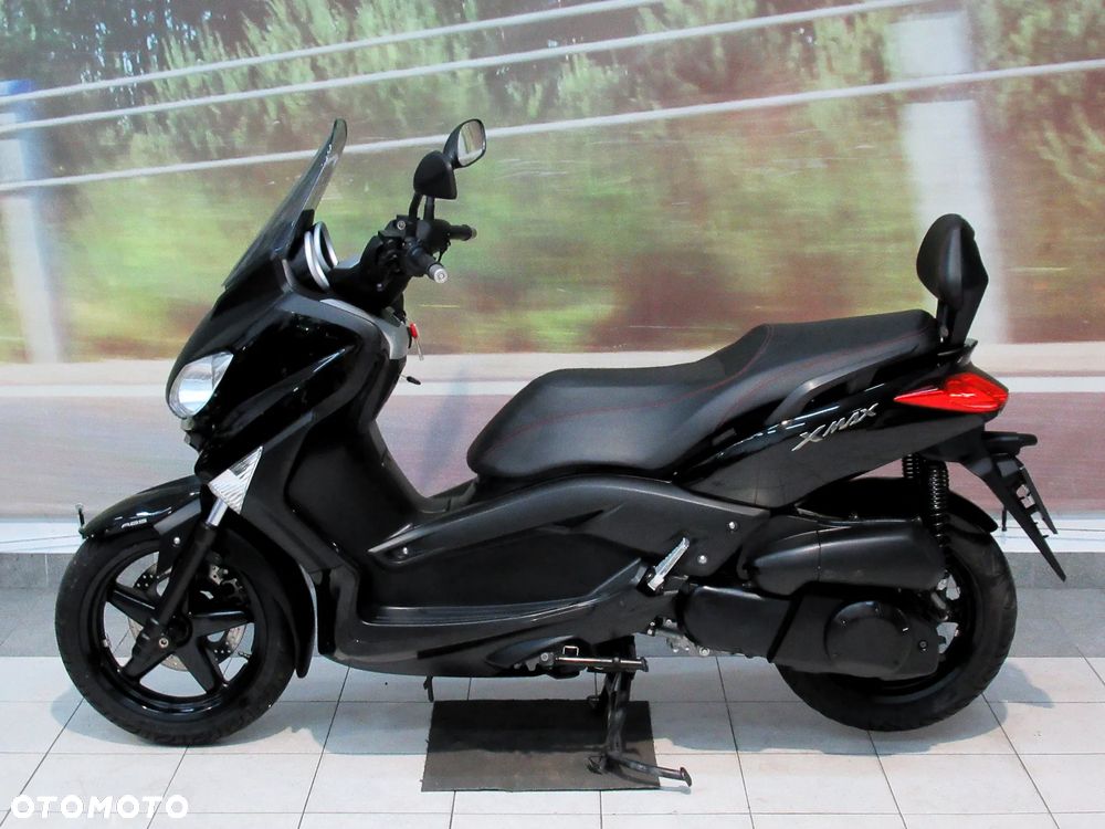 Yamaha X-max - 5