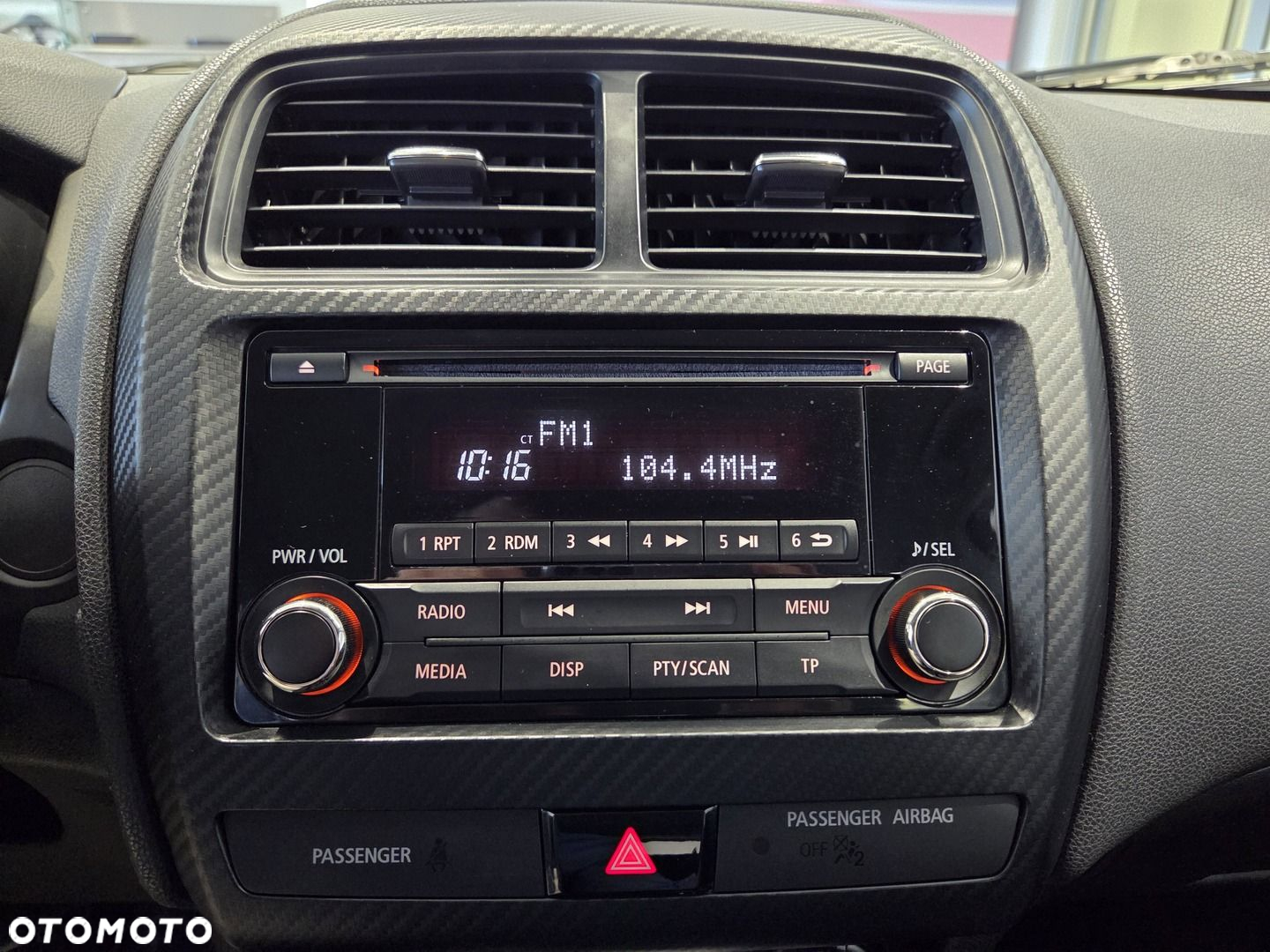 Mitsubishi ASX 1.6 Inform - 18
