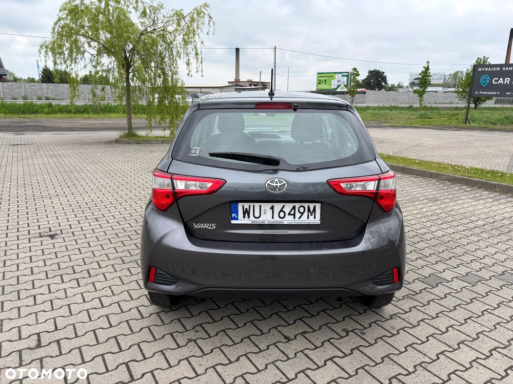 Toyota Yaris 1.0 Premium - 7