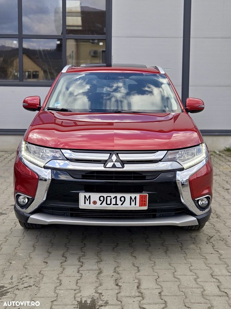 Mitsubishi Outlander 2.2 DI-D 4WD Automatik Diamant Edition+ - 7
