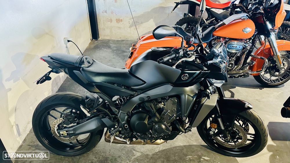 Yamaha MT-09 Y-AMT - 1