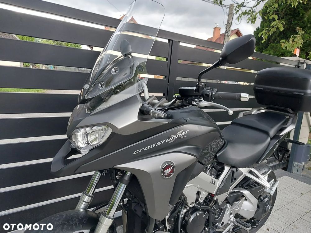 Honda VFR - 6