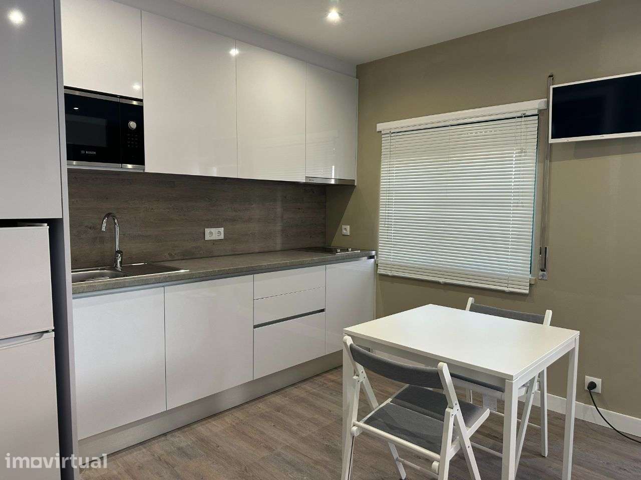 Apartamento T0 em Nova Leiria, pronto a habitar - Grande imagem: 3/10