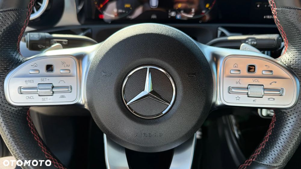 Mercedes-Benz CLA 200 AMG Line 7G-DCT - 27