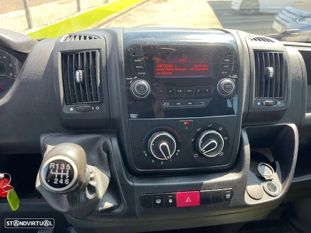 Peugeot BOXER 2.2 140cv Cab/Dupla 7LUG. - 10